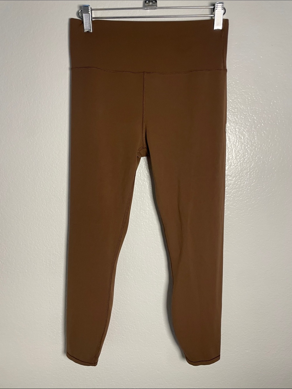 Vuori Performance Leggings - Brown Size M